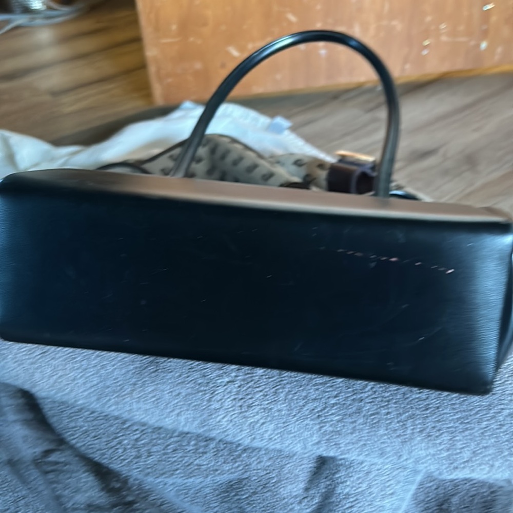 Vintage snap top purse. Black - Picture 9 of 14